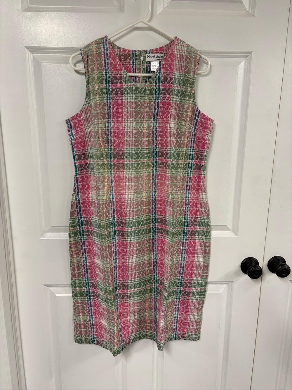 NorthStyle VTG Multicolor Plaid Sleeveless Shift Dress with Pink & Green Size 12